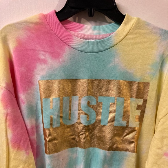 No Boundaries Tops - NWT 💰HUSTLE💰Tie dye T-shirt💰